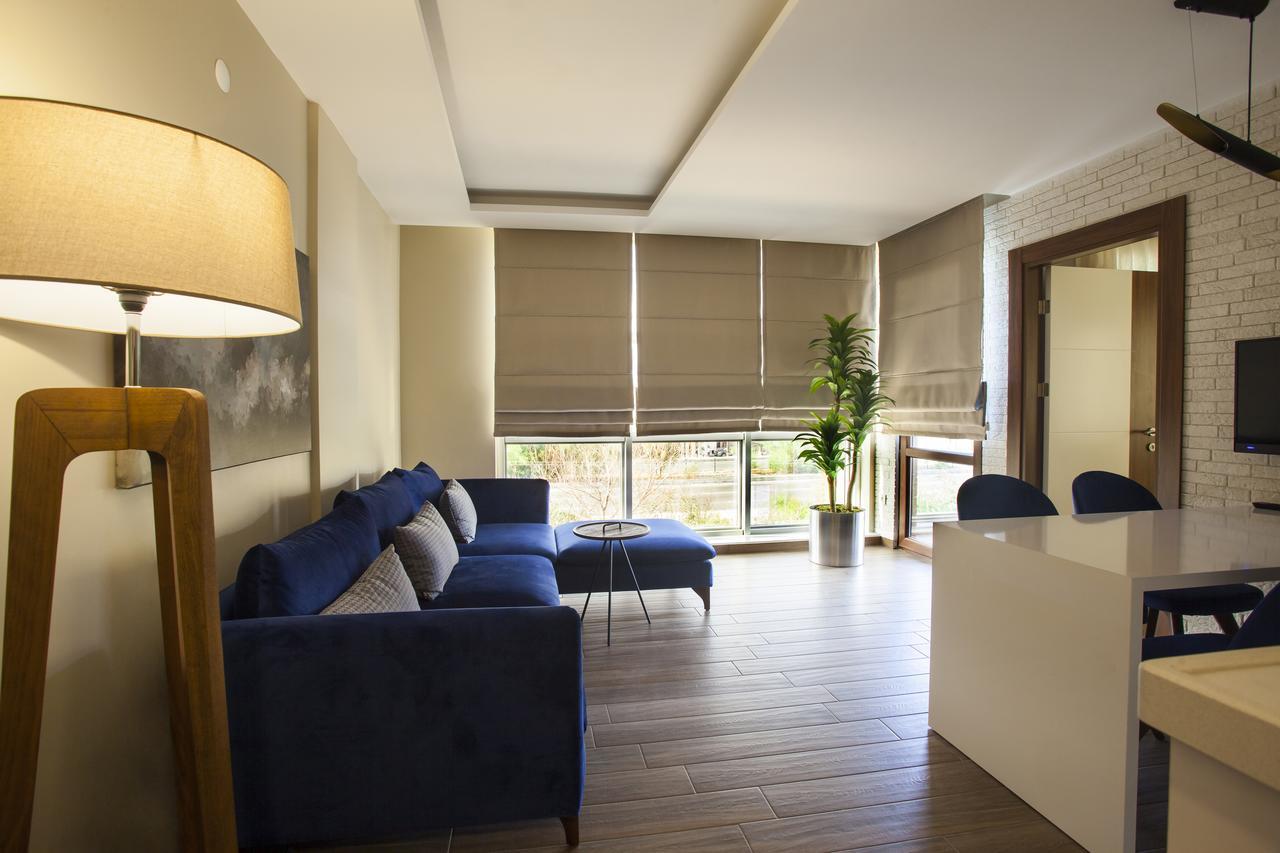Maxuite Hotel In Home Akçay Exteriör bild
