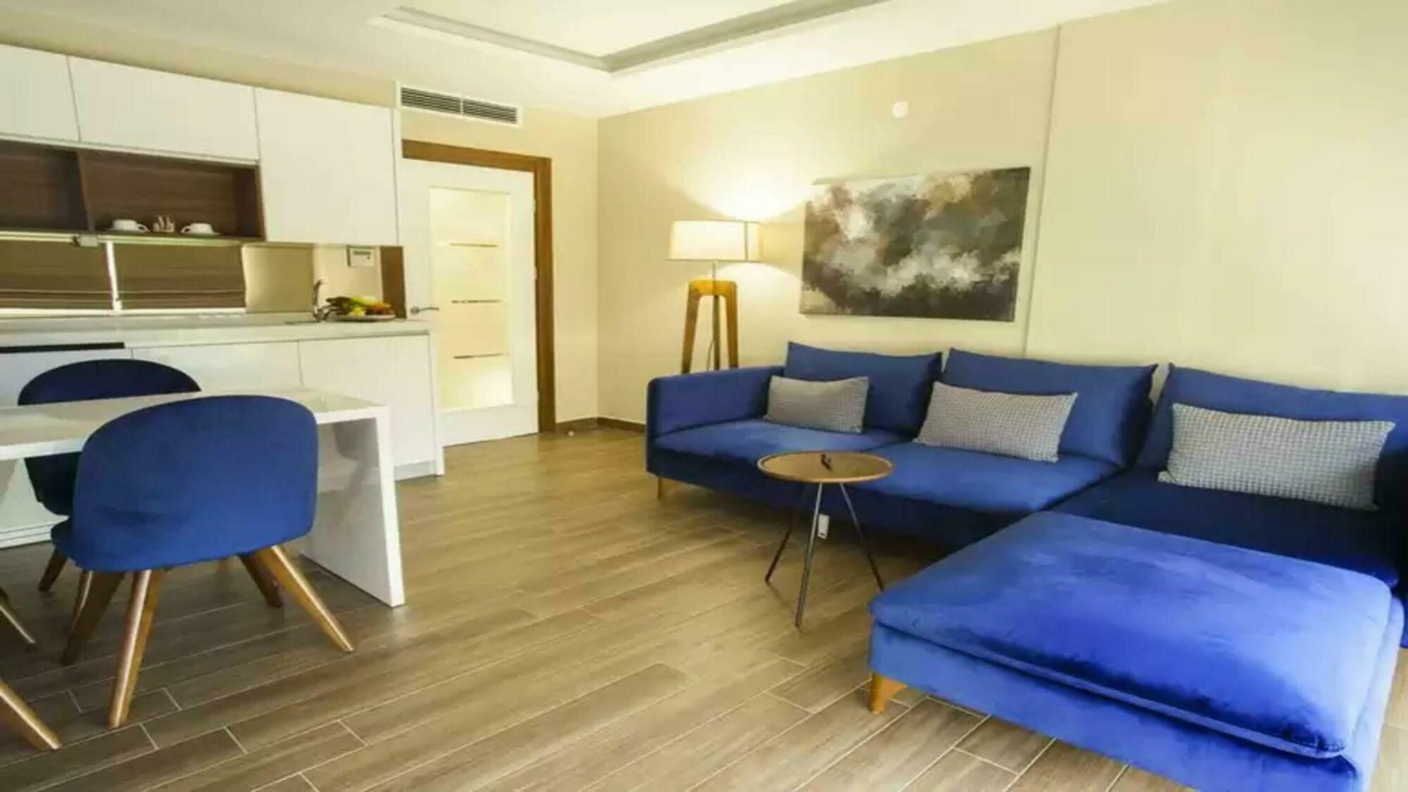 Maxuite Hotel In Home Akçay Exteriör bild