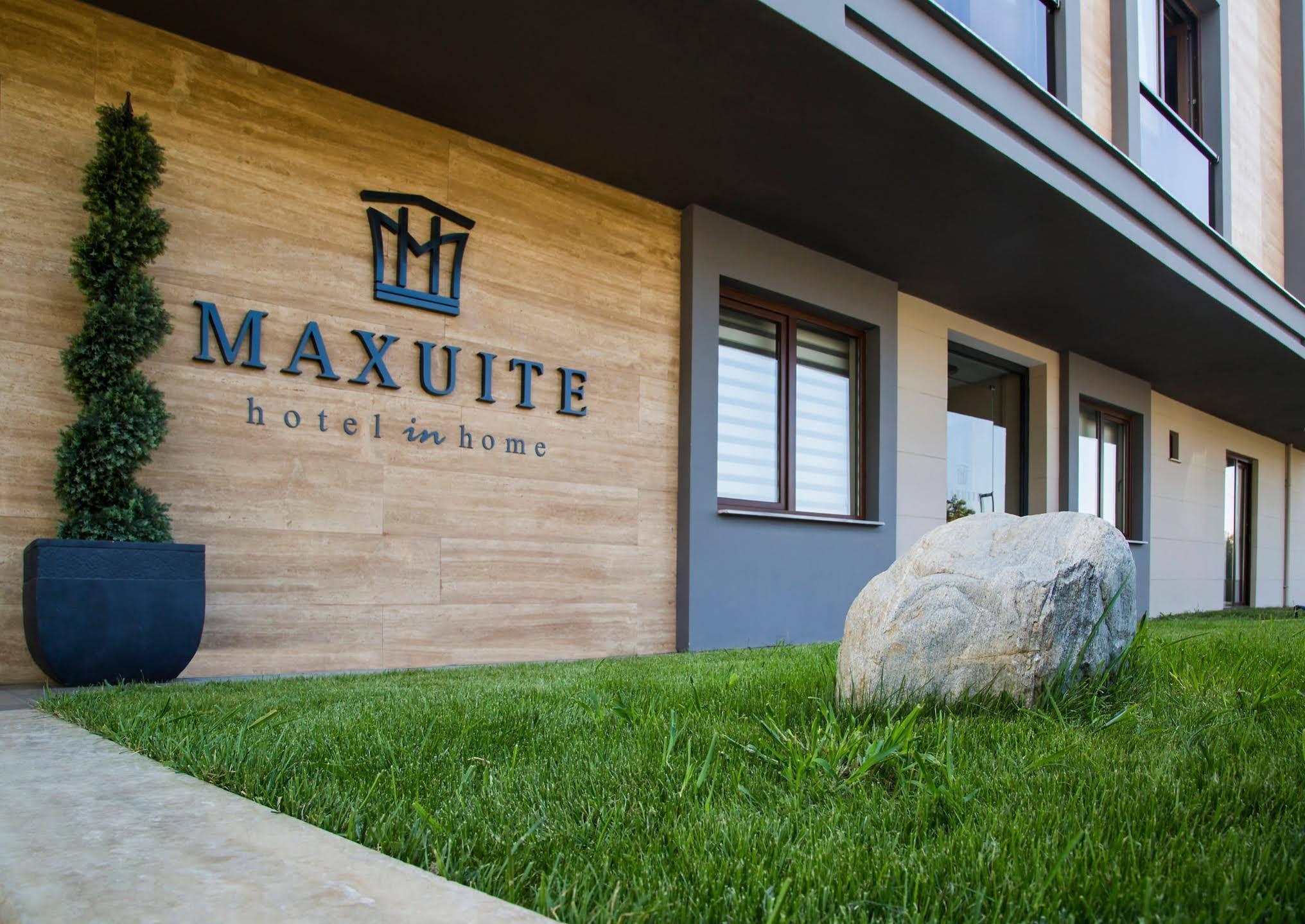 Maxuite Hotel In Home Akçay Exteriör bild