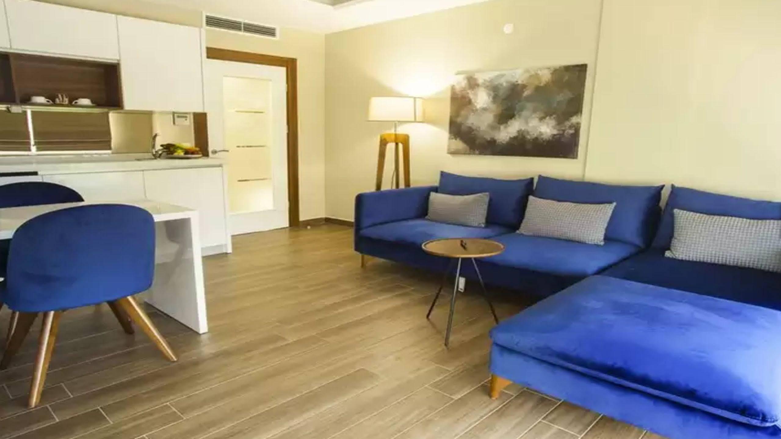 Maxuite Hotel In Home Akçay Exteriör bild
