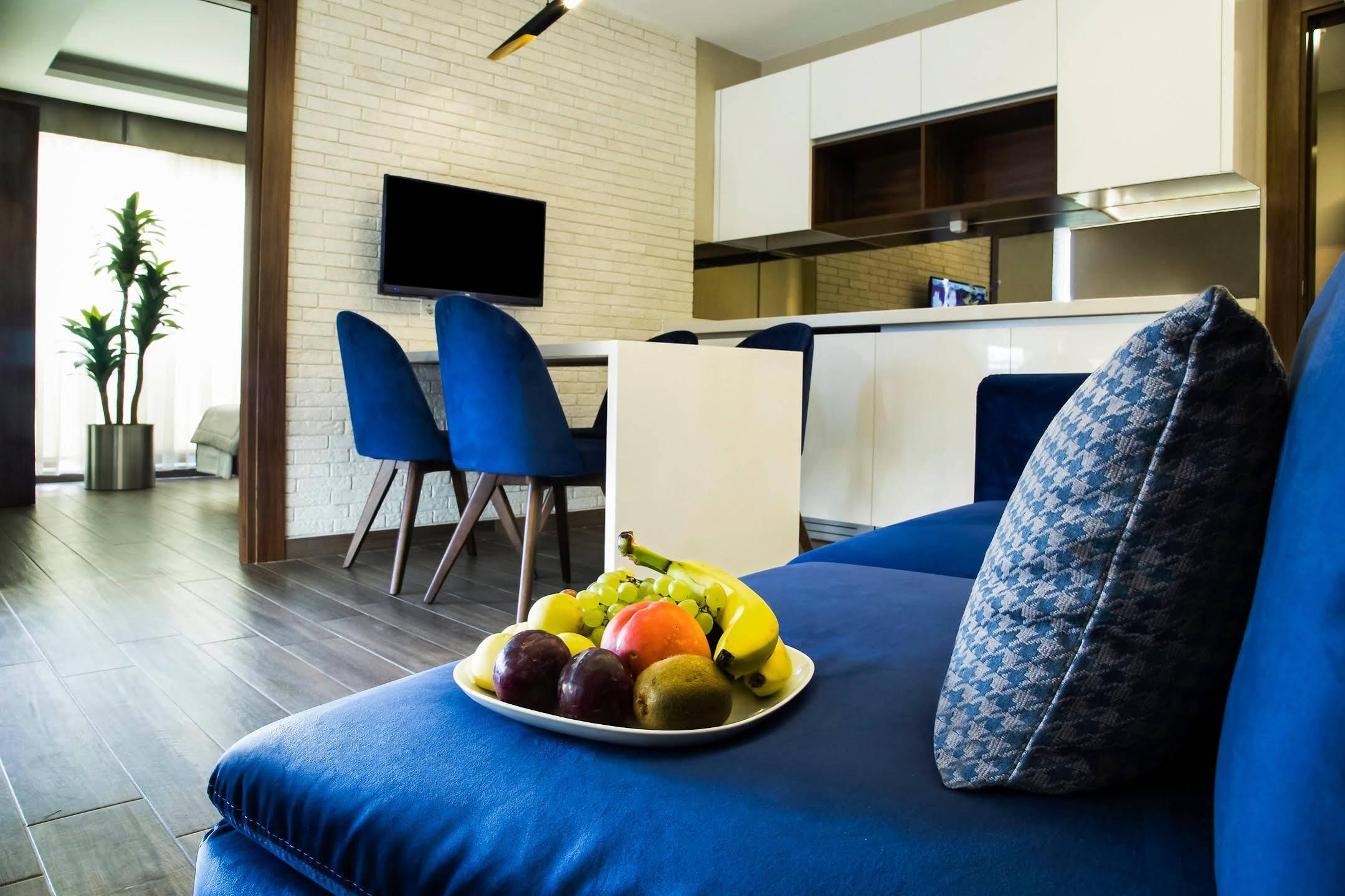 Maxuite Hotel In Home Akçay Exteriör bild